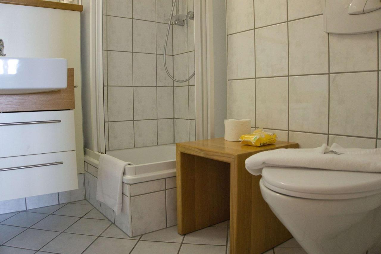Fewo Mit Meerblick, Gratis Nutzung Vom Ahoi Erlebnisbad Und Sauna In Sellin - Haus Blick Zur See Fewo 11 Goehren  Exteriér fotografie
